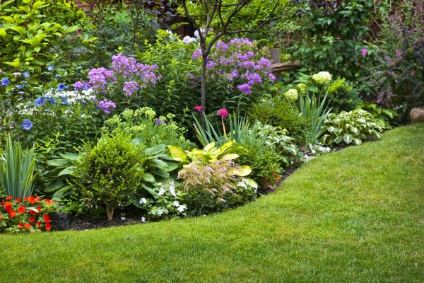 Flower Bed Service in Johnstown