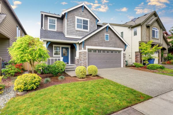 Curb Appeal Landscaping in Johnstown